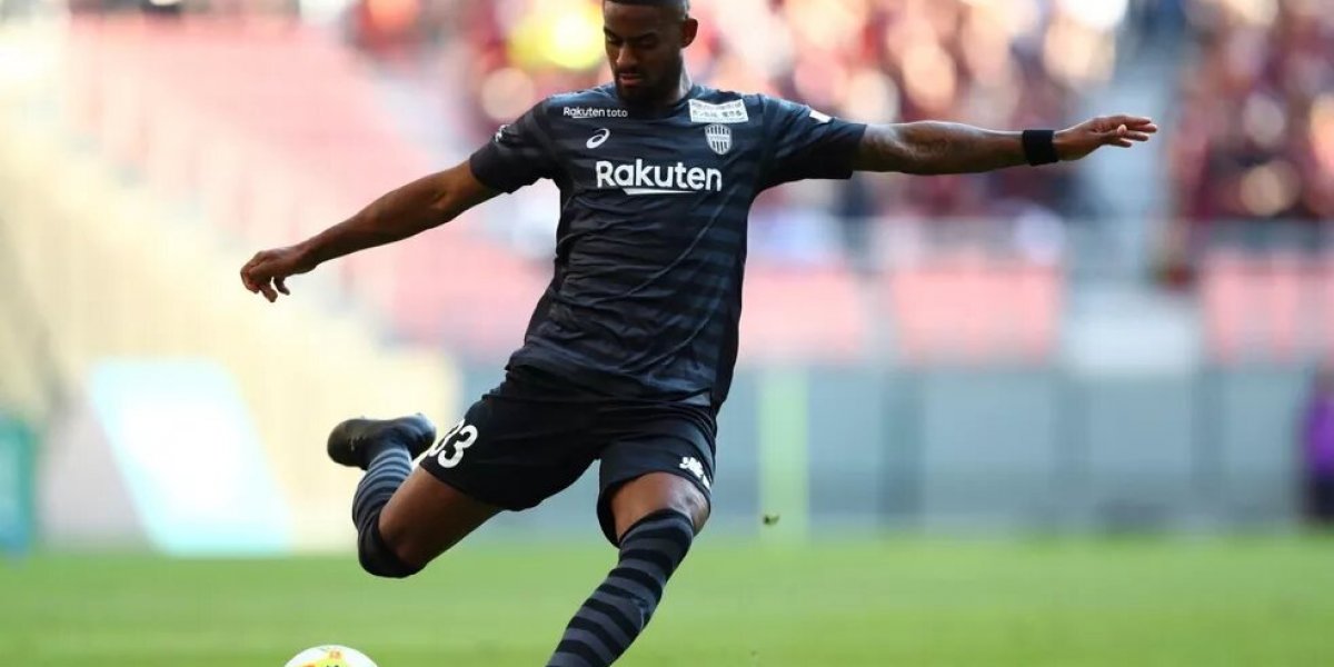 Dankler assina com o Vitória e reforça o clube em 2023