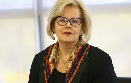 Supremo retoma julgamento sobre o orçamento secreto com voto de Rosa Weber