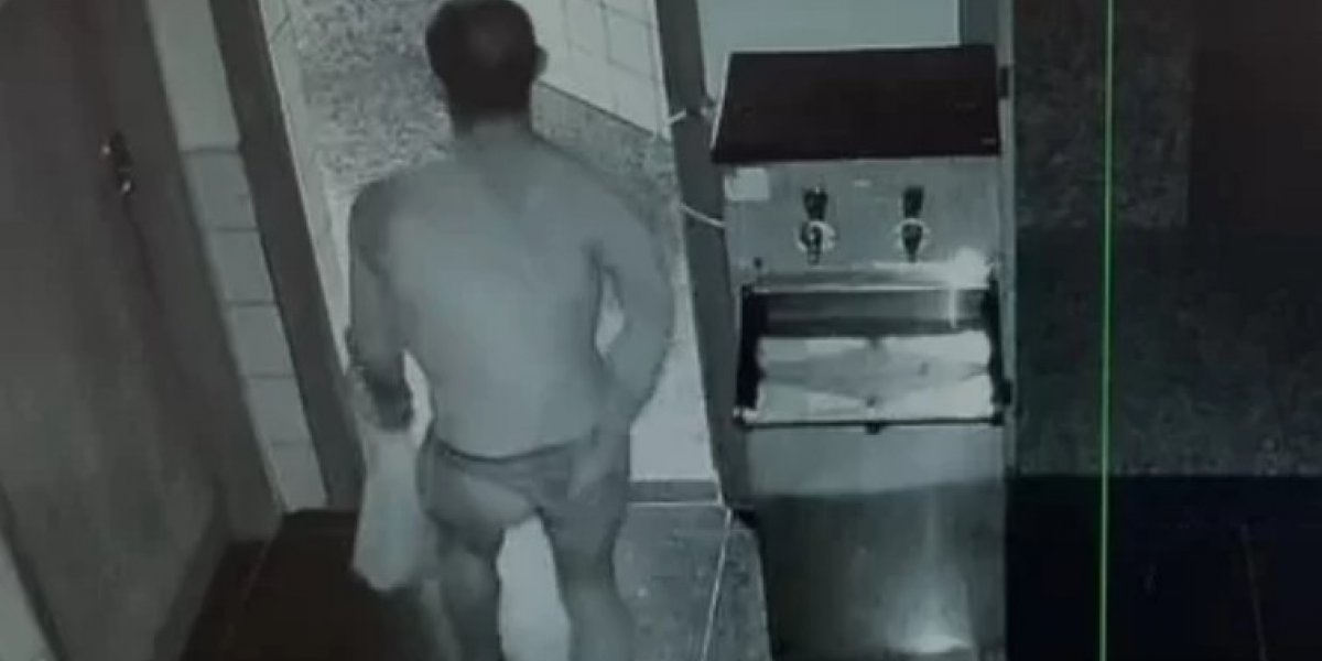 Homem é flagrado usando apenas fio dental durante furto em escola particular