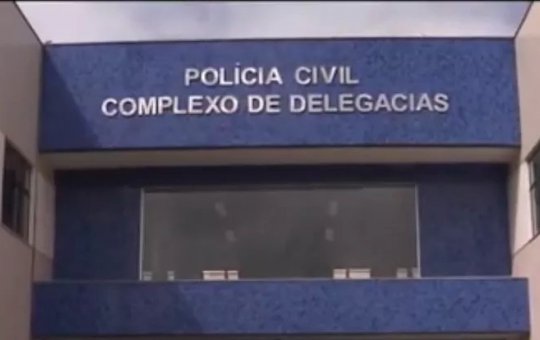 Feira de Santana: homem é morto a tiros dentro do próprio carro