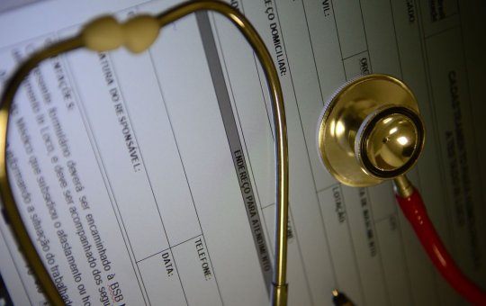 ANS suspende a comercialização de 19 planos de saúde
