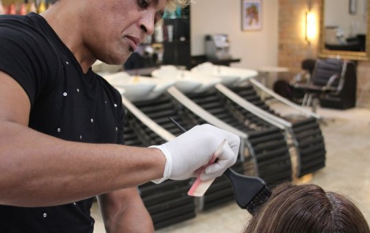 Curto e leve nas pontas: conheça o long bob, nova tendência para o verão