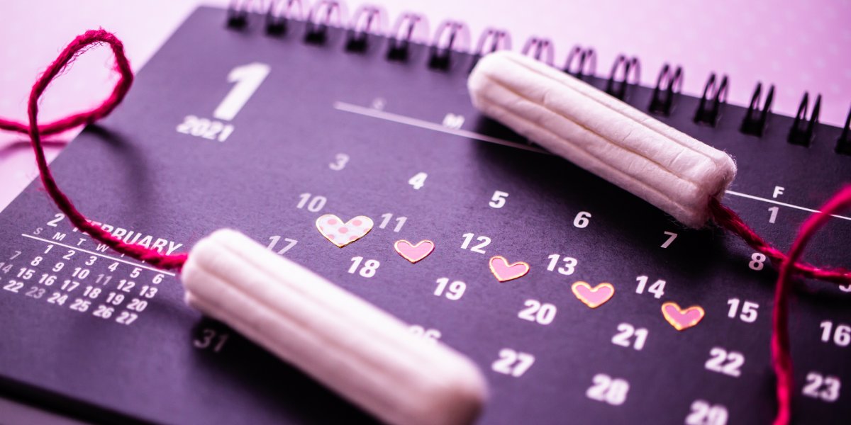 Garota esquece absorvente no corpo por 2 anos e relata experiência