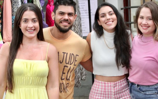 Bazar solidário reúne diversos itens a preço acessível