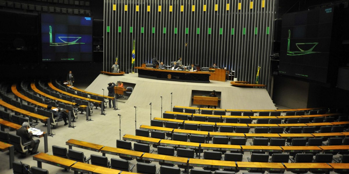 Anúncio de Jerônimo promove dança das cadeiras na Câmara dos Deputados; entenda