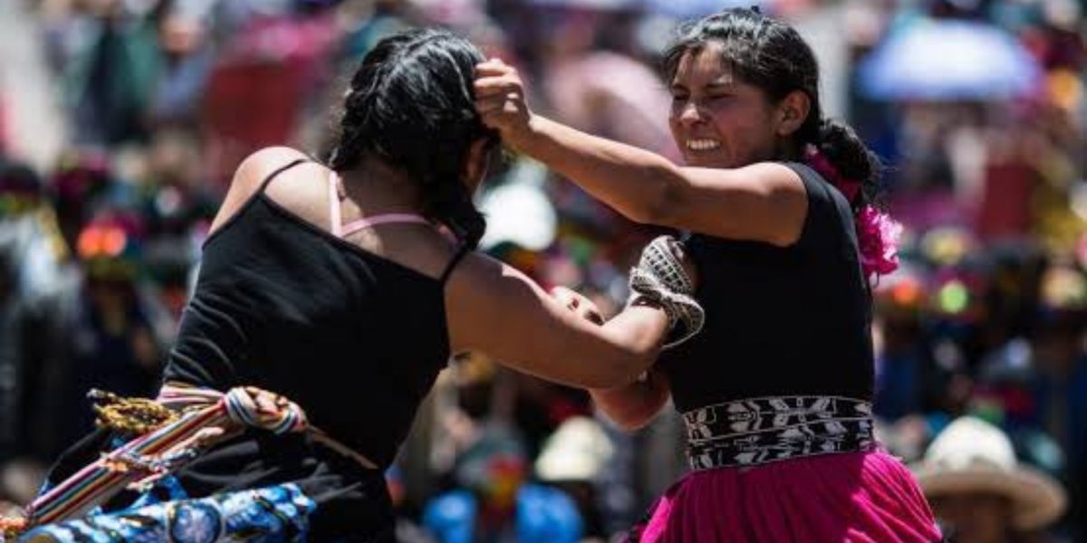 Takanukuy: Peru celebra Natal com festival de pancadaria