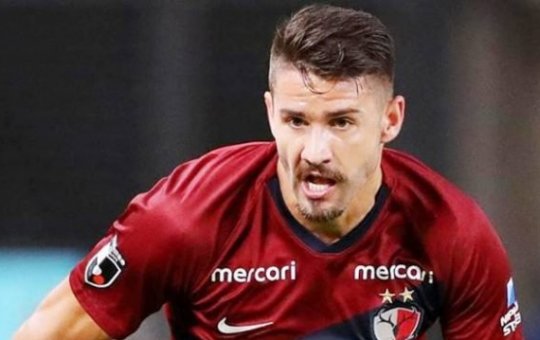 Bahia tem negociações avançadas com o atacante Everaldo, ex-Chapecoense