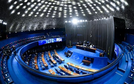 PEC da Transição é aprovada no Senado
