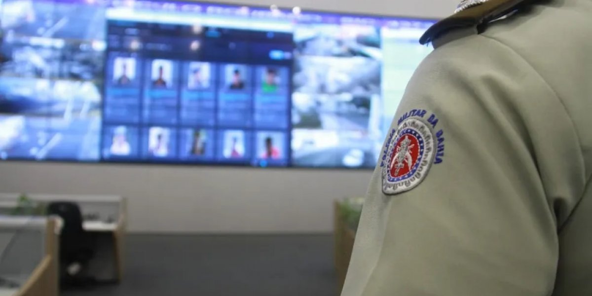 Foragidos são presos após serem identificados por reconhecimento facial