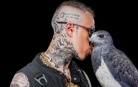 Cantor é ameaçado de morte e deixa o palco durante show; veja