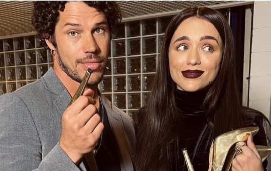 Sensitiva prevê gravidez de Rafa Kalimann, mas afirma que Loreto não será o pai