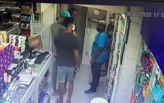 Farmácia é roubada no bairro do Barbalho, em Salvador