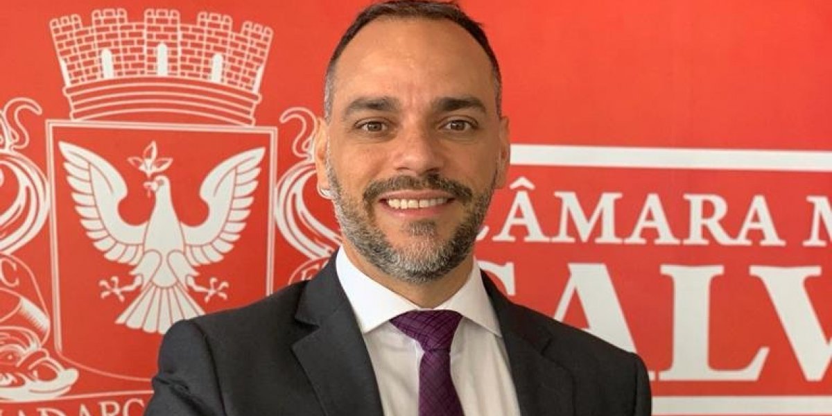 Augusto Vasconcelos é reeleito ouvidor-geral da Câmara de Vereadores