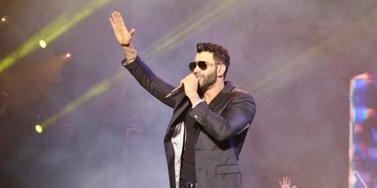 Gusttavo Lima leva romantismo sertanejo à abertura do Festival Virada Salvador