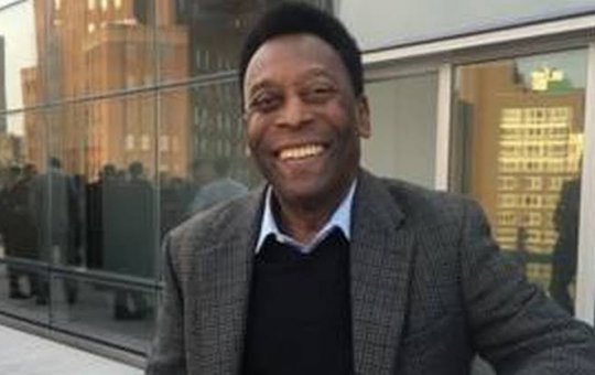 Rui Costa lamenta morte de Pelé e decreta luto de dois dias