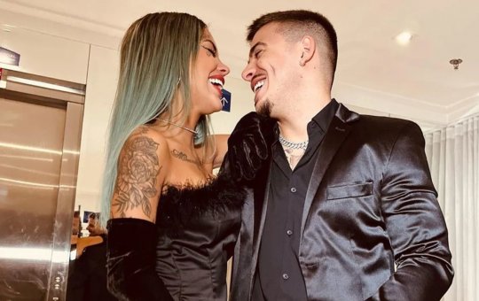 Após fim de namoro relâmpago, Tati Zaqui e Thomaz Costa estão juntos novamente