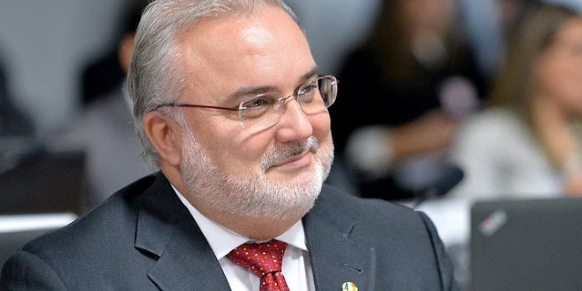 Lula indica senador Jean Paul Prates para o cargo de presidente da Petrobras