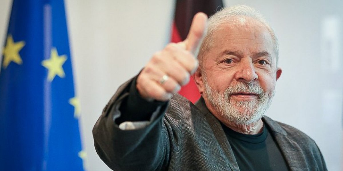 Lula provoca Bolsonaro em rede social e posta 'Tá na Hora do Jair Já Ir Embora'