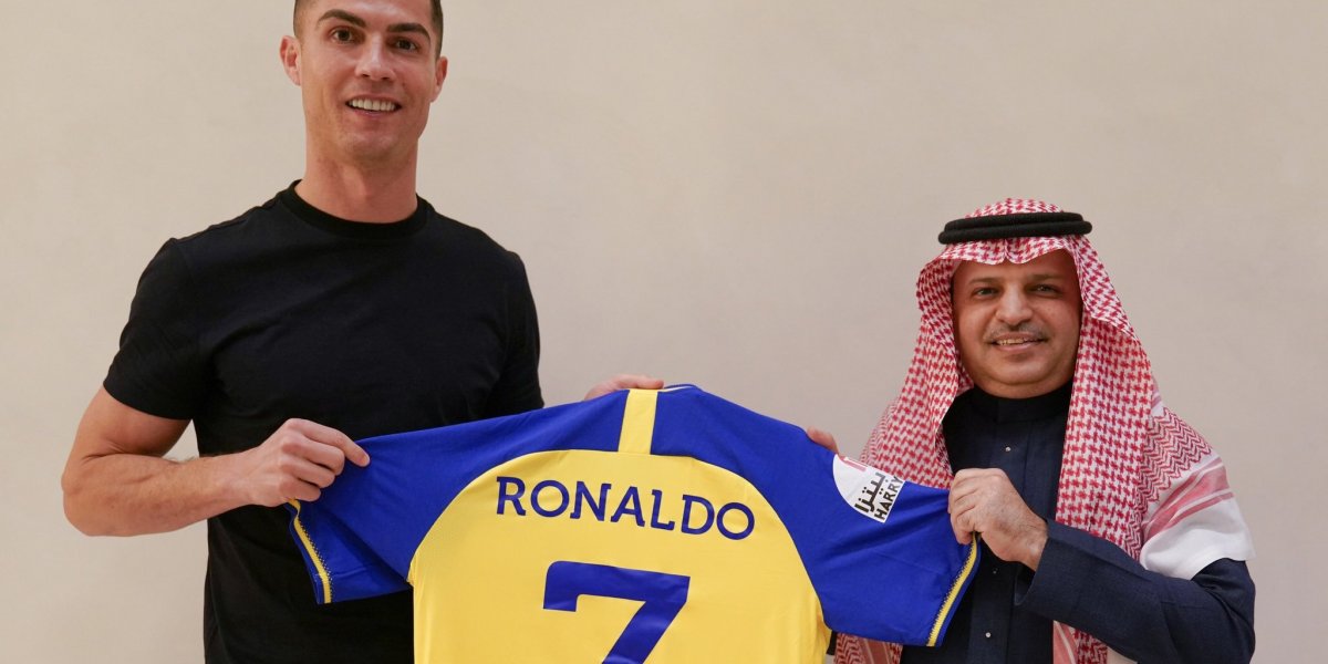 Cristiano Ronaldo é anunciado pelo Al Nassr e será o jogador mais caro do mundo