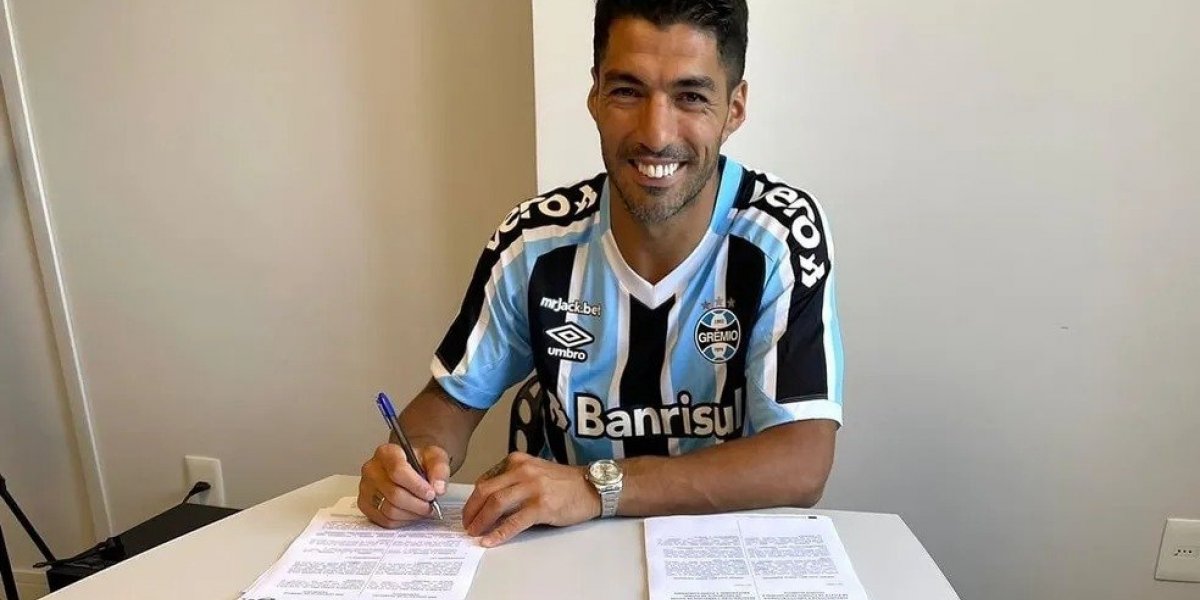 Grêmio anuncia oficialmente a contratação do craque uruguaio Luis Suárez