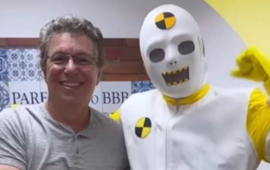 BBB 23: Boninho revela novo design de uniforme dos 'dummies'