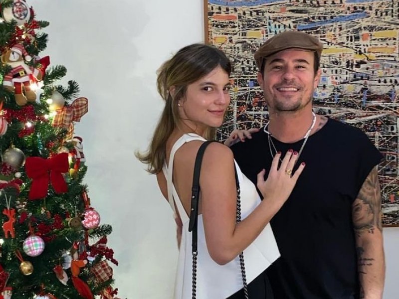 Paulinho Vilhena revela que noiva está à espera do primeiro filho do casal
