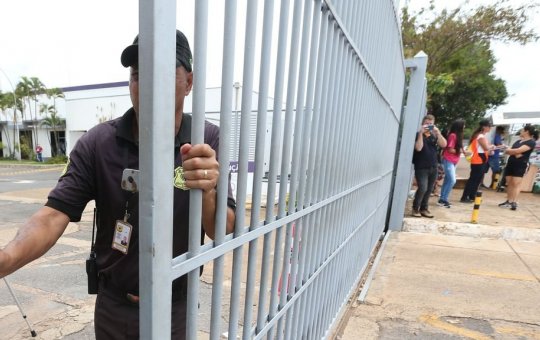 Enem 2022 será reaplicado nos dias 10 e 11 de janeiro