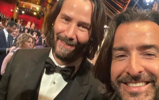 Fotógrafo oficial de Lula é comparado a Keanu Reeves e posta foto com o ator