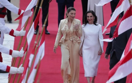 Destaque na web: saiba significados atribuídos ao look de Janja em posse de Lula