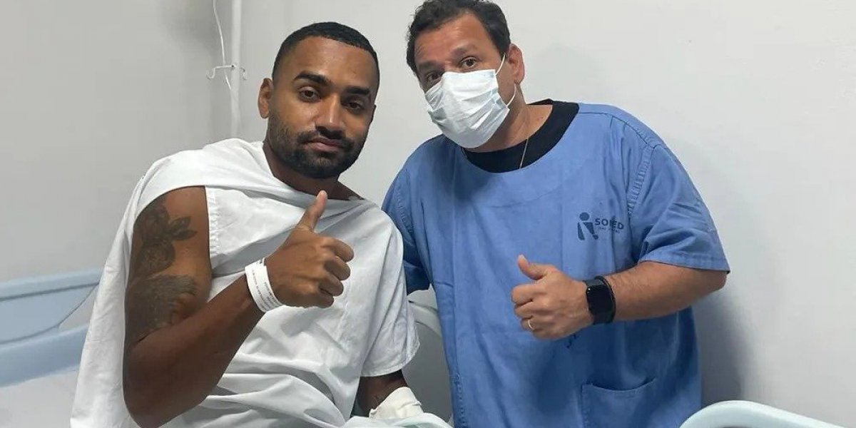 Vitória: Cirurgia no joelho do volante Dionísio é bem-sucedida