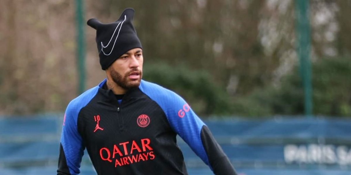 Após ausência em velório de Pelé, Neymar é flagrado em festa de aniversário