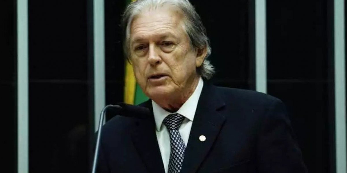 Bivar convoca reunião para definir posição do União Brasil no governo Lula