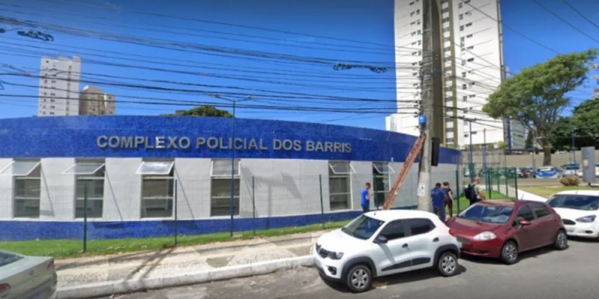 Homem é preso em flagrante após invadir igreja e esfaquear pastores em Salvador