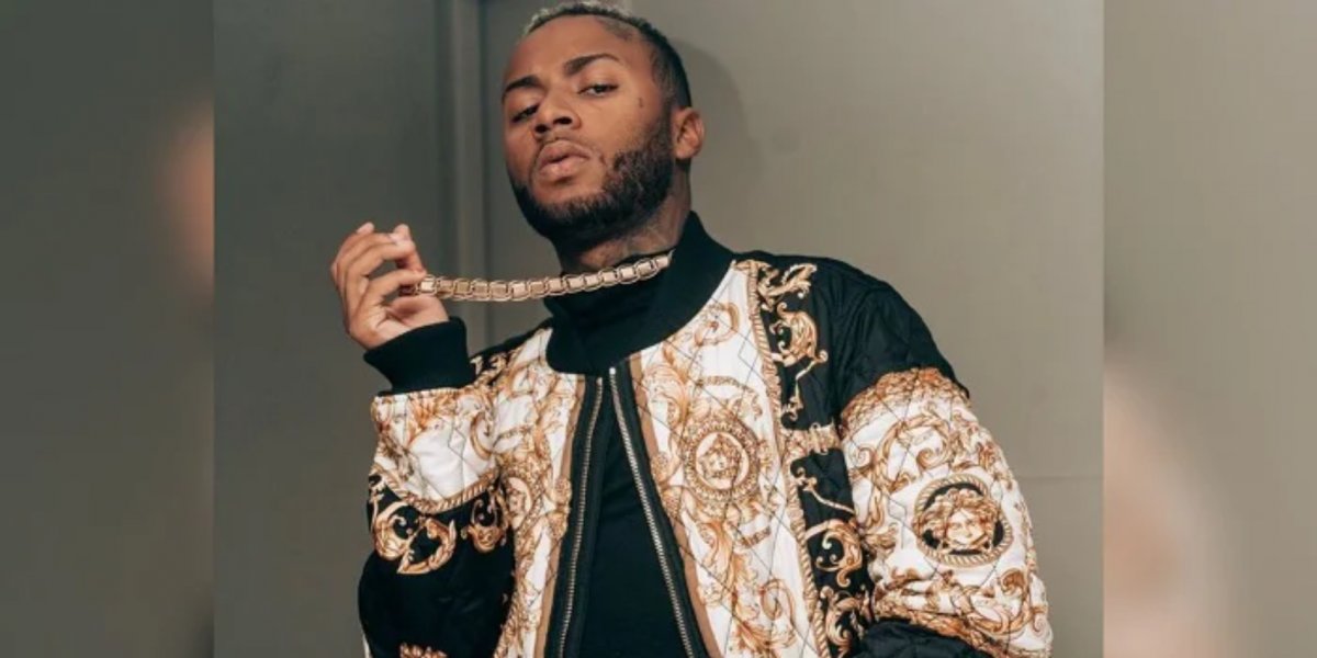 Orochi é preso após armas serem encontradas em casa onde cantor curte férias