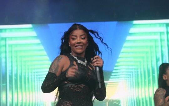 Ludmilla é processada após acusação de plágio