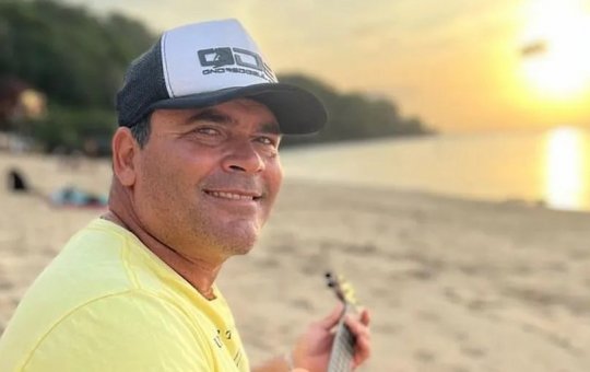 Aos 47 anos, surfista baiano Márcio Freire morre em Nazaré, em Portugal