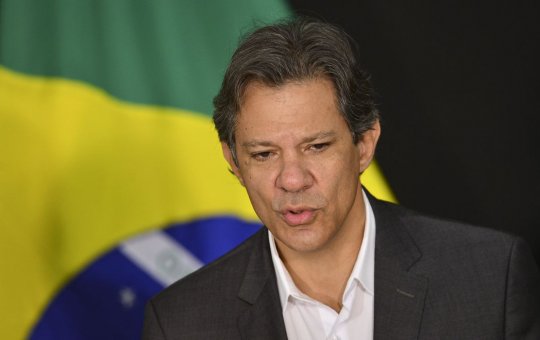 Haddad afirma que salário mínimo “vai ser pago normalmente”