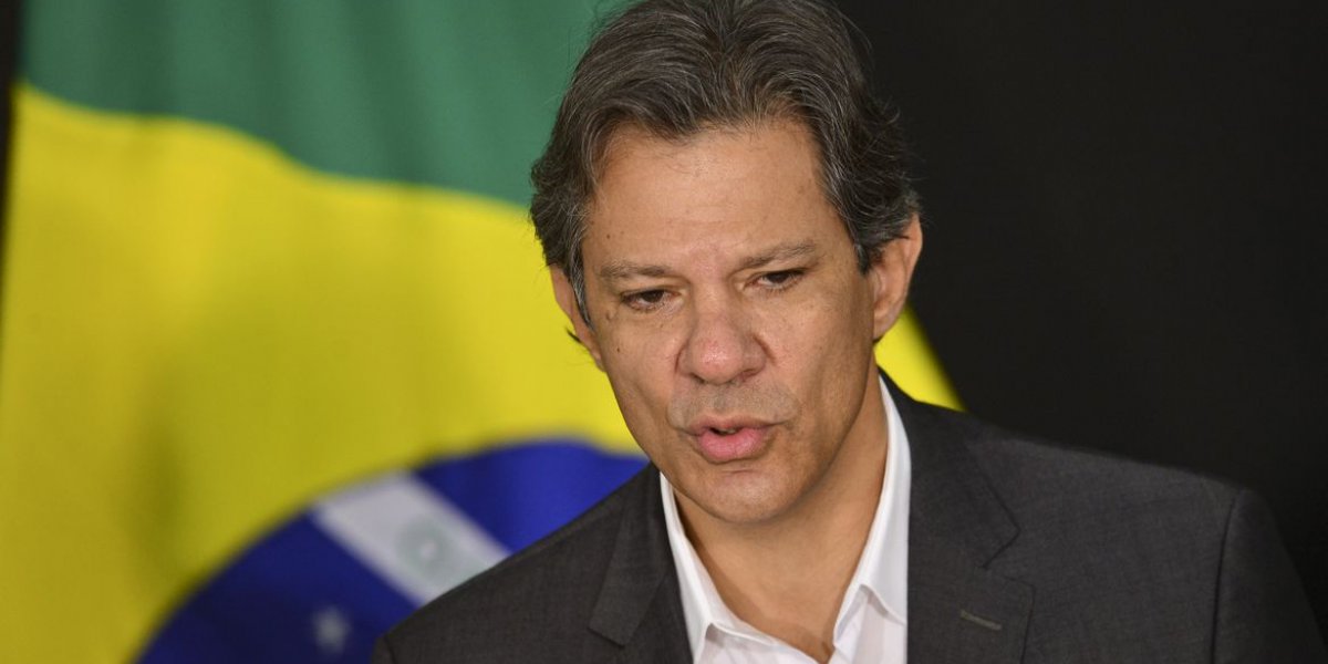 Haddad afirma que salário mínimo “vai ser pago normalmente”