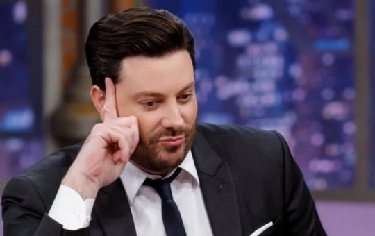 Danilo Gentili é detonado na web ao comparar primeiras-damas e fazer piada