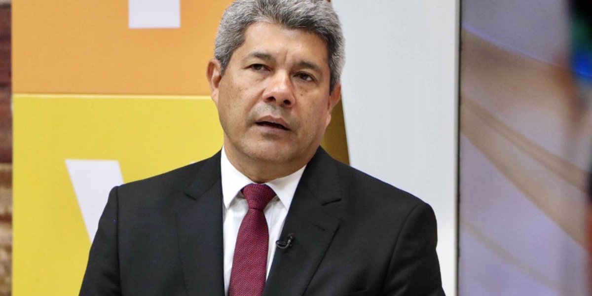 "Inaceitável o que está acontecendo", diz Jerônimo sobre levante golpista