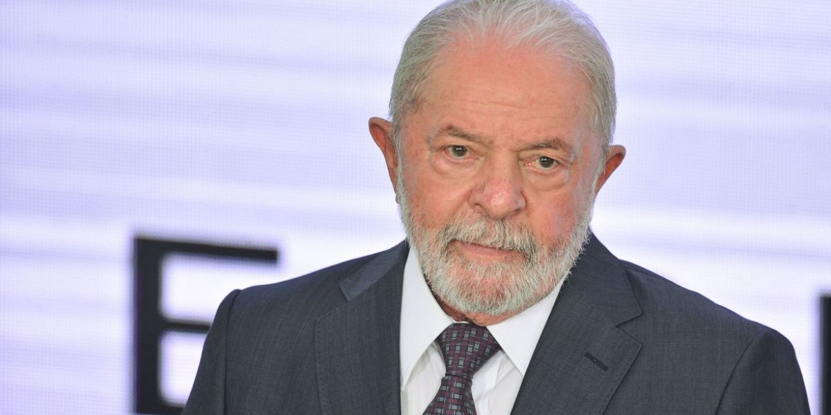 Lula decreta intervenção no DF e diz que 'fascistas' serão punidos por invasões