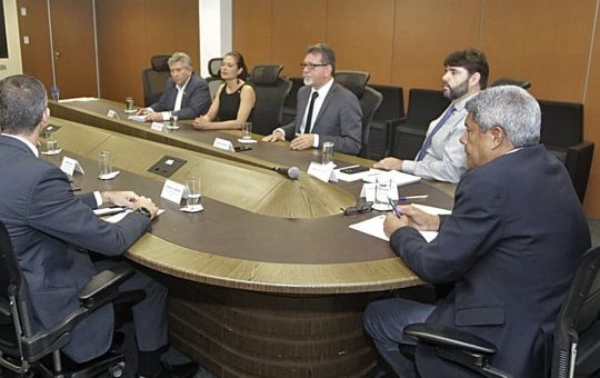 Governo cumprirá ordem de Moraes para retirar golpistas de quartéis na Bahia