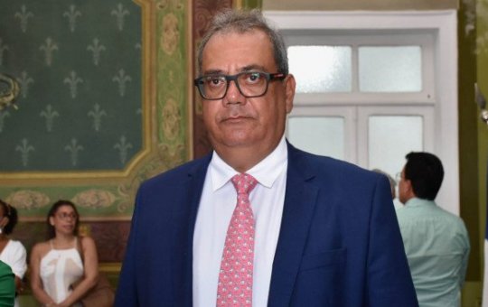 Carlos Muniz rechaça atos terroristas e ataques à democracia no DF