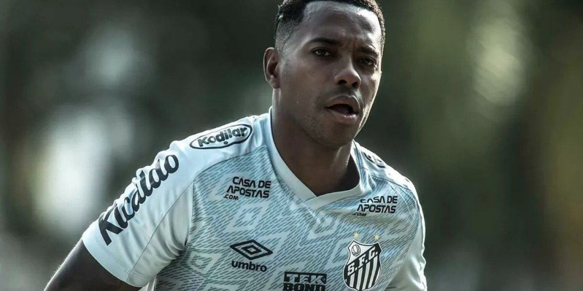 Condenado por estupro, Robinho é procurado por time e cogita retorno ao futebol