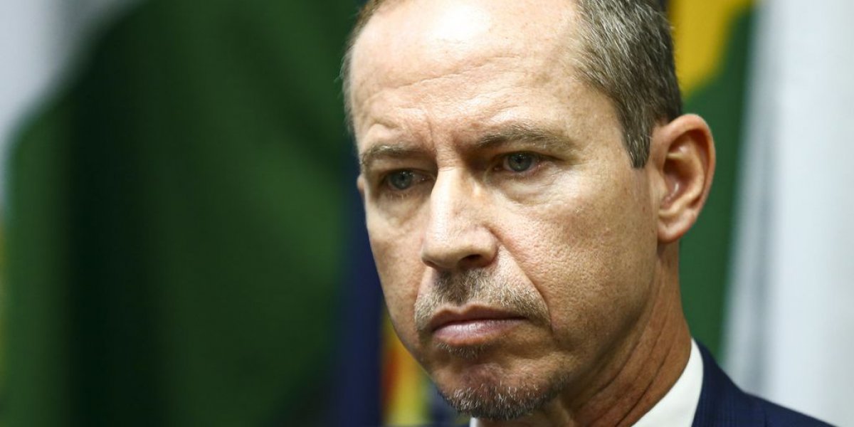 “O que houve no domingo foi falta de comando", diz interventor federal