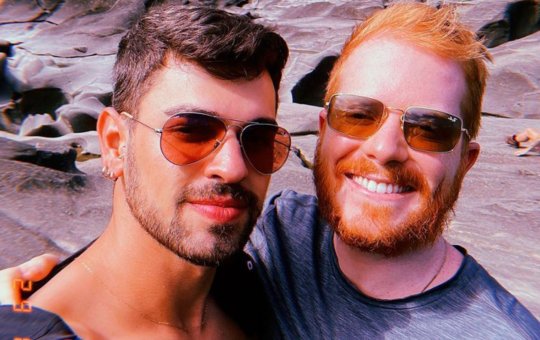 BBB 23: Namorado de Manoel se emociona após ruivo ficar fora do reality: veja
