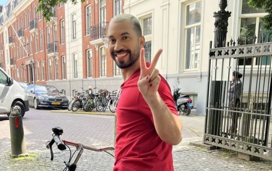 Gil do Vigor assume que já teve affair com dois ex-BBBs