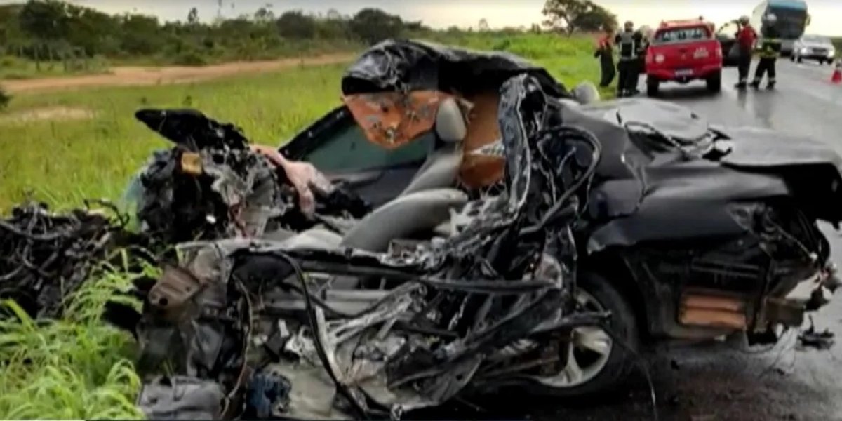Acidente entre caminhão e carro de passeio deixa um morto no oeste da Bahia