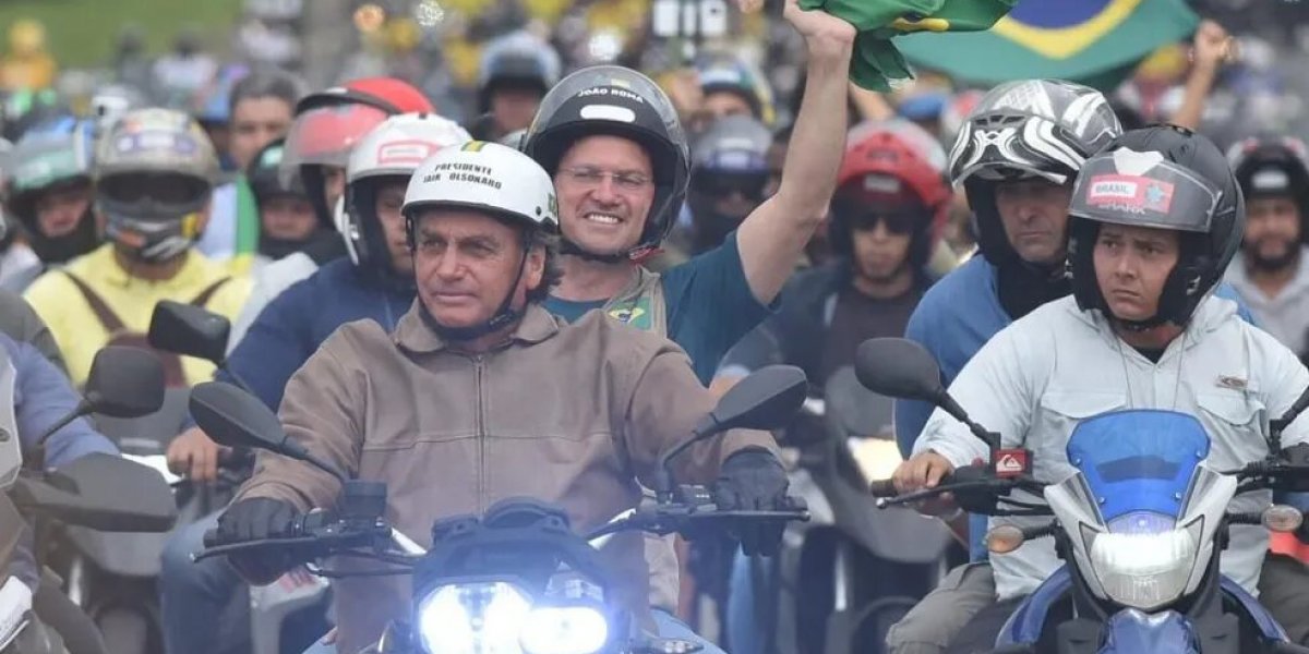 Delicatessen, hotéis, padaria: gastos de Bolsonaro com cartão corporativo na BA