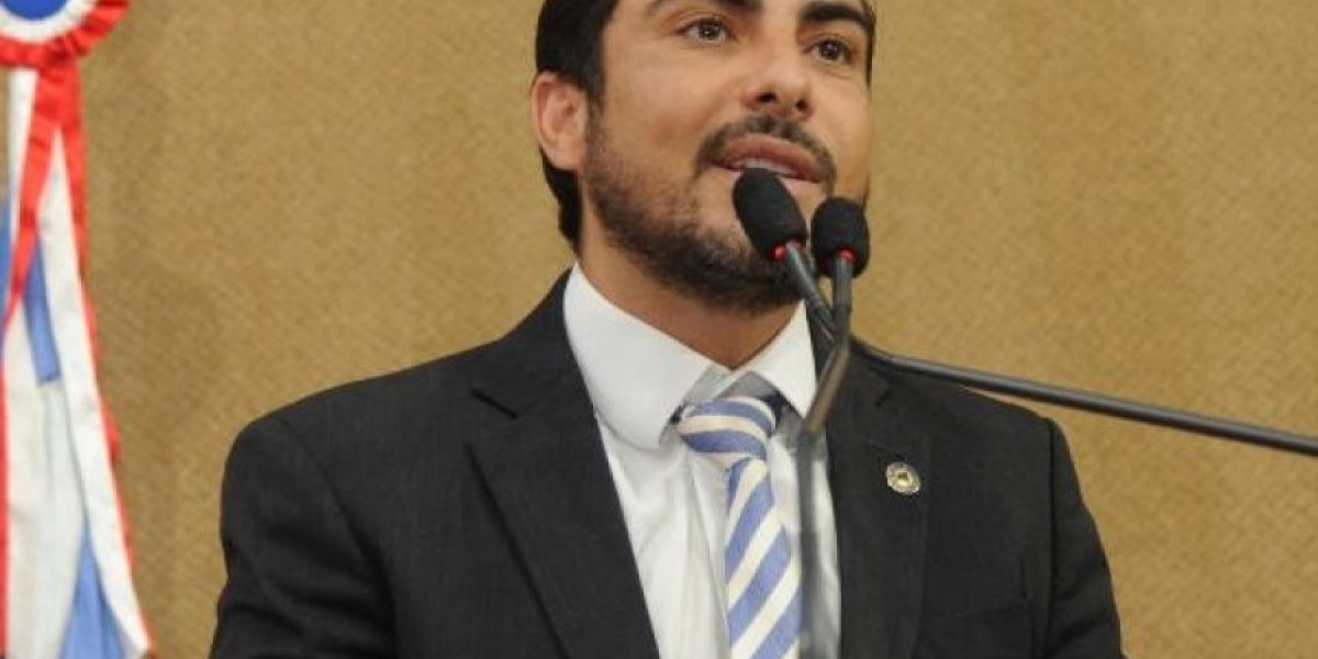 Marcell Moraes é exonerado da prefeitura após divergências com a irmã